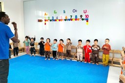 HỌC SINH TRƯỜNG MẦM NON HỢP TIẾN A HƯỞNG ỨNG THÁNG HỌC TIẾNG ANH