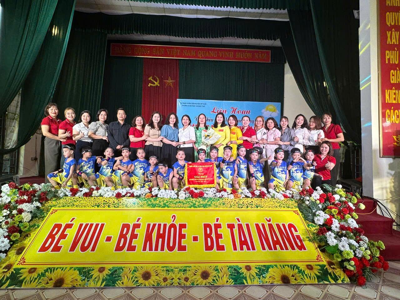 HỘI THI BÉ VỚI TRÁI BÓNG TRÒN